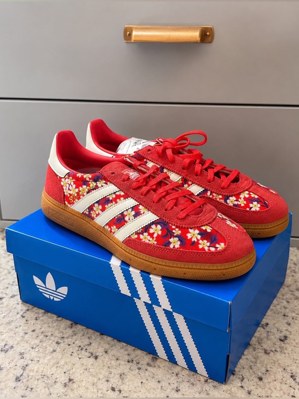 🆕 Adidas x Liberty London Limited Edition Handball Spezial J Floral - Red size 8